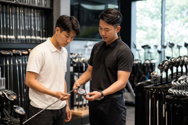 Cách chọn bộ gậy golf cho người mới hiệu quả
