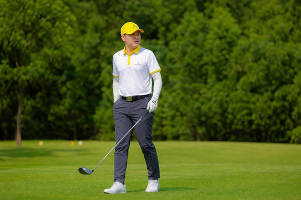 1. Trang phục golf là gì? Vai trò trong môn thể thao này