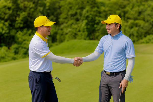 Quy tắc ứng xử khi chơi golf là gì? Vai trò của golf etiquette