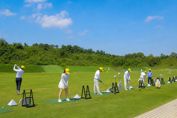 Sân tập golf là gì? Vai trò trong quá trình luyện tập